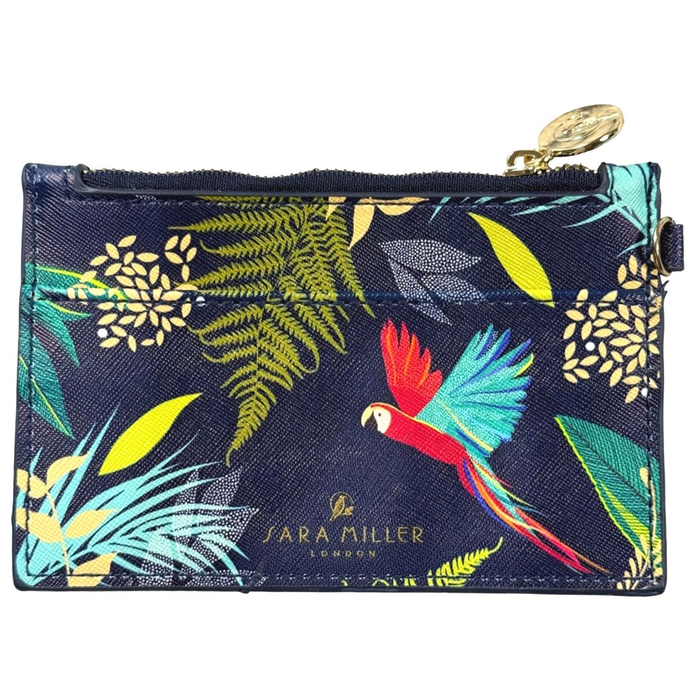 New Sara Miller Parrot Print Coin Purse Walletā 5.5" x 4" EUC